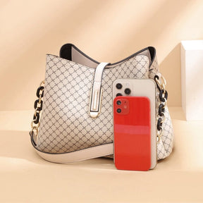 Bolsa Feminina Couro Chic Bela
