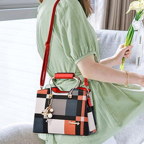 Bolsa Lattice de Couro